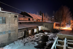 pimeaa_koskella
